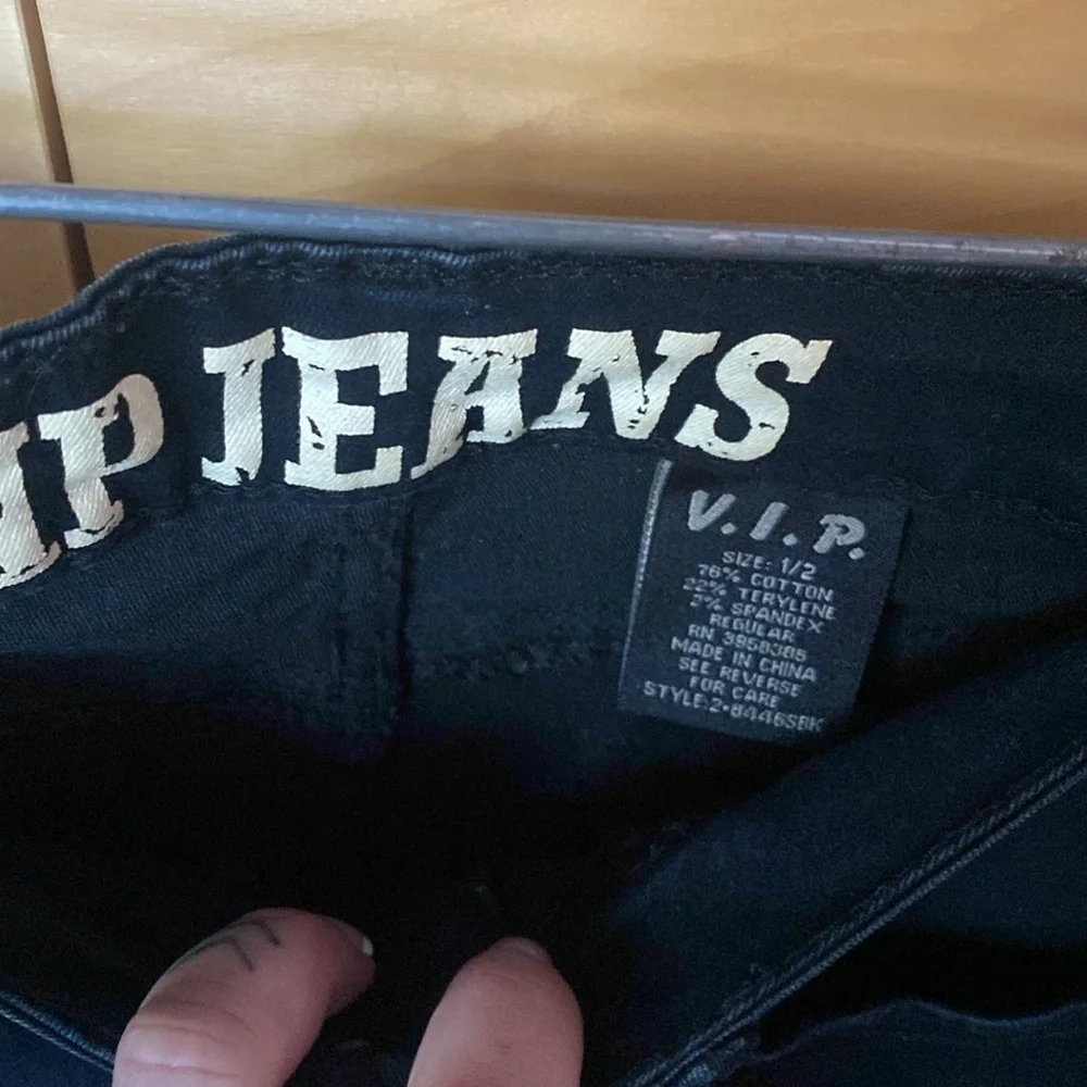 VIP ripped jeans - Picture 2 of 6